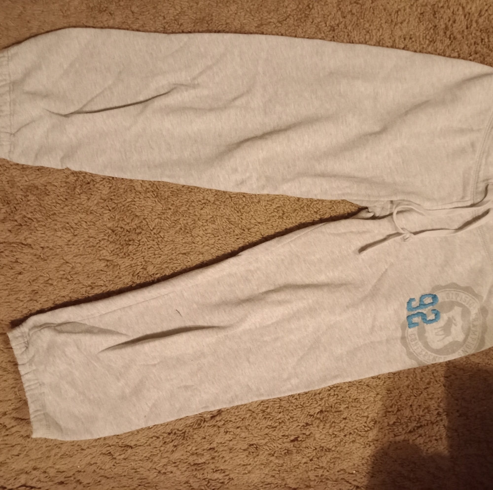 Abercrombie sweat Capris